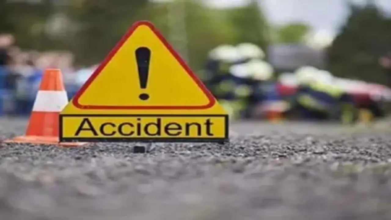 Maharashtra: One dead, 26 injured after private bus overturns on slope in Raigad