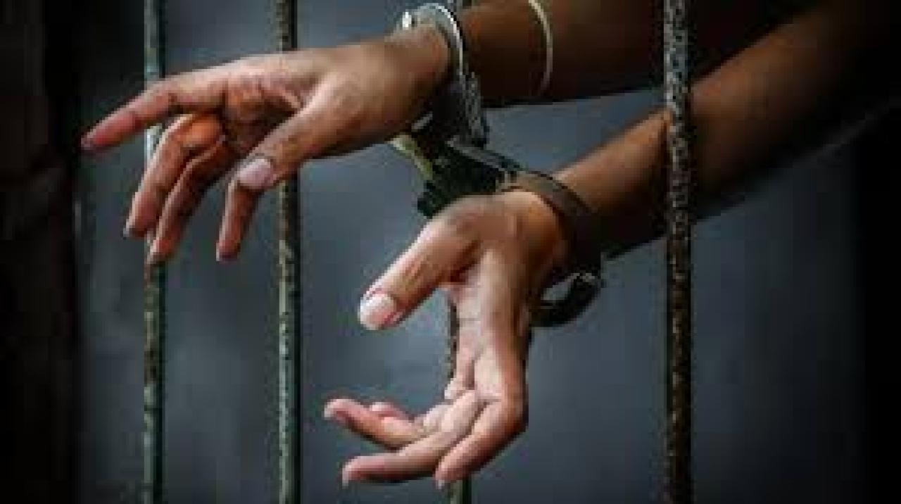 Mumbai LIVE: Pune man arrested by Maharashtra ATS over alleged Naxal connections